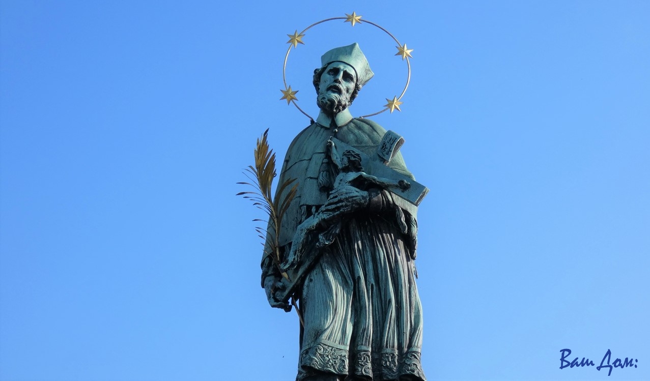 статуя святого Яна Непомуцкого, Карлов мост